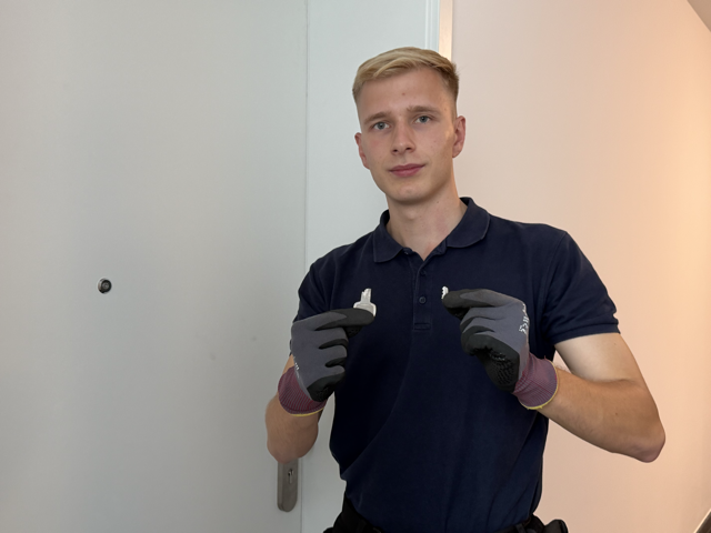 Ausziehwerkzeug im Zylinder
